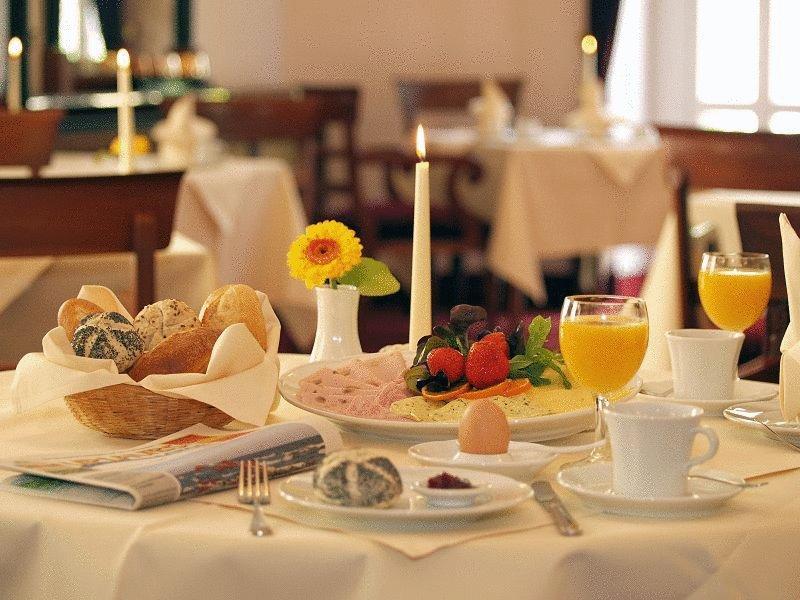 Hotel Kastell Ahlbeck  Ngoại thất bức ảnh